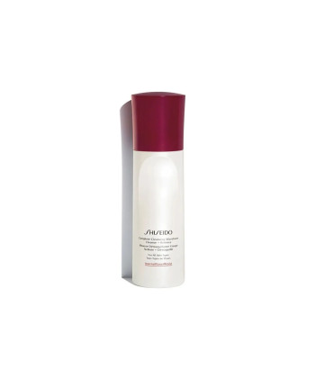 Nettoyez en profondeur avec Shiseido Defend Skincare 180ml