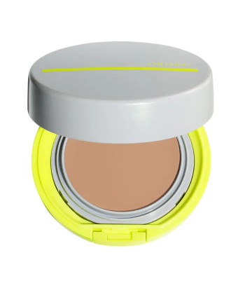 Shiseido Sports BB Compact Spf50 Medium Dark - Maquillage de sport performant