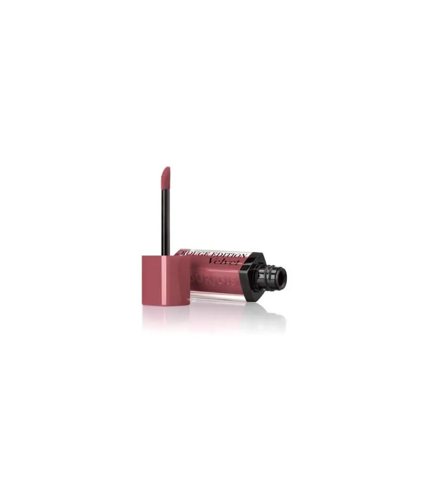 Rouge Édition Velvet : La teinte Nude Ist irrésistible
