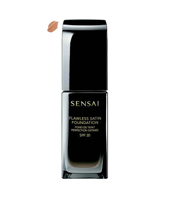 Fond de teint satiné SPF20 30ml - SENSAI Sand Beige