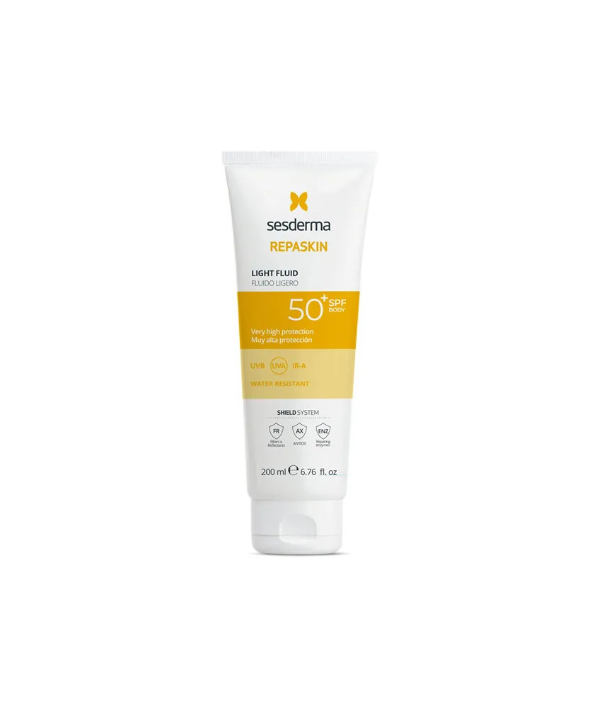 Protection solaire quotidienne légère avec Repaskin Fluide SPF50+