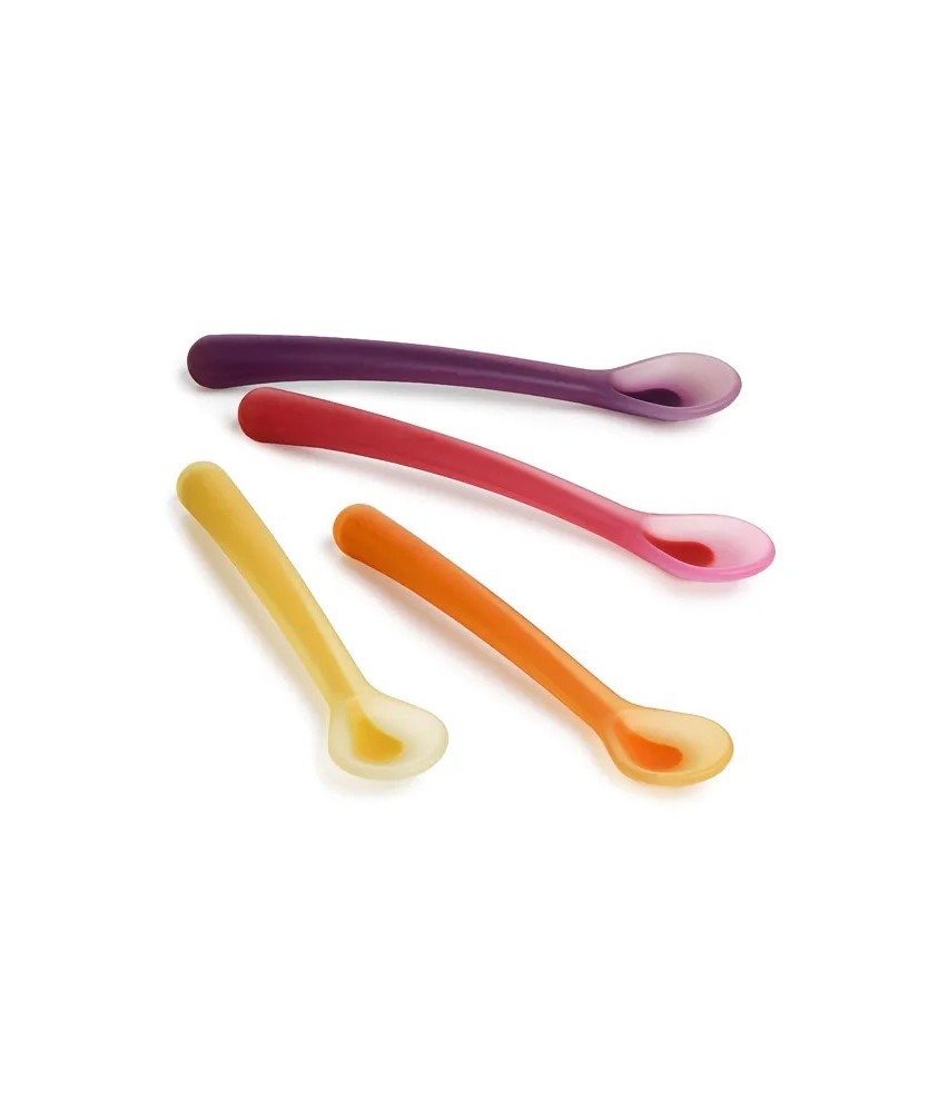 Cuillère en silicone Suavinex : douceur et praticité