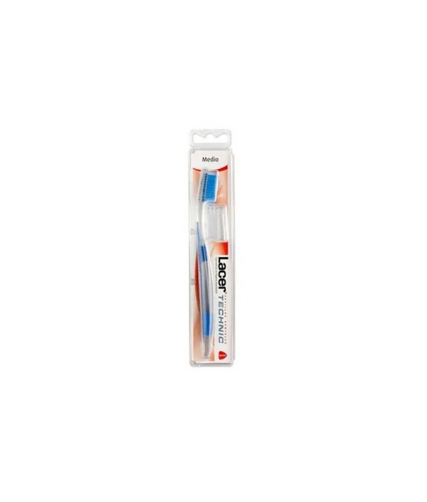 Une brosse à dents medium Technic pour adultes