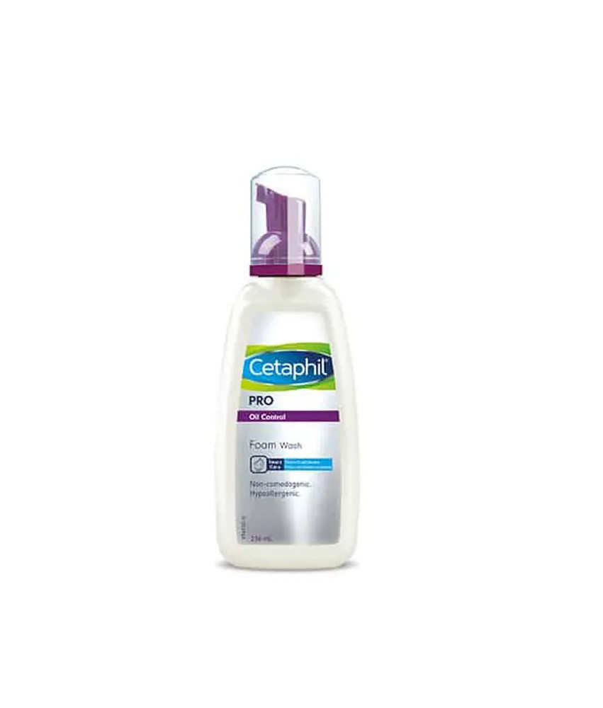 Contrôle l'excès de sébum avec Cetaphil Pro Oil Control!