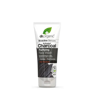 Nettoyez votre visage en profondeur avec Dr. Organic Charcoal Face Wash 200ml
