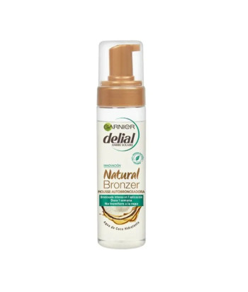 Obtenez un hâle naturel avec la Mousse Auto-Bronzante Delial 200ml