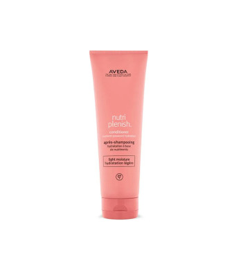 Revitalisez vos cheveux avec le revitalisant hydratant Aveda Nutri™ - AVEDA