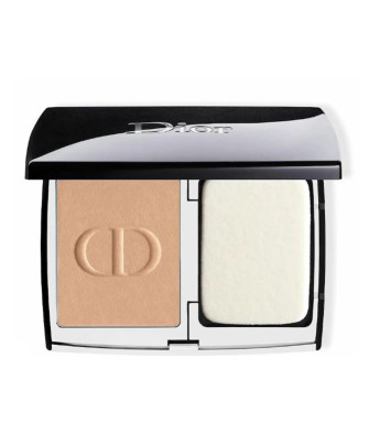 Poudre compacte Diorskin Forever 4N : un teint impeccable