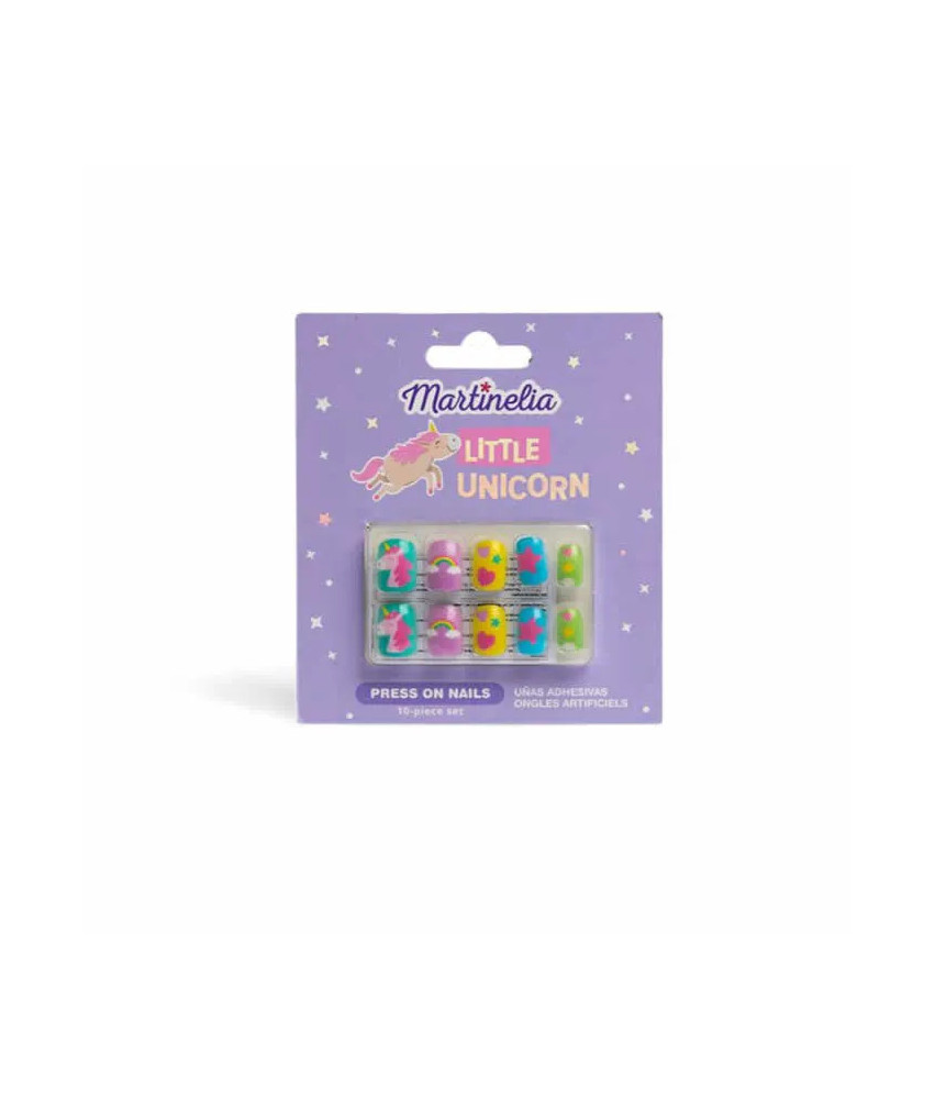 Des ongles de licorne avec Martinelia : un monde enchanté !
